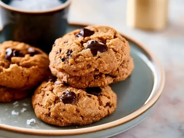 Chocolate Chip Breakfast Cookies You Won't Believe