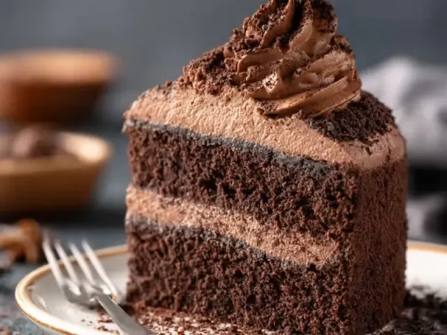 Chocolate Sponge Cake: You Won't Believe This Camp Stove Hack